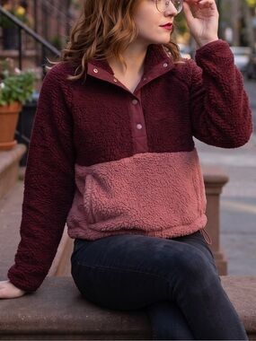 ❄️ Two-Tone Sherpa Pullover Jacket - Rose & Burgundy • Womens XS